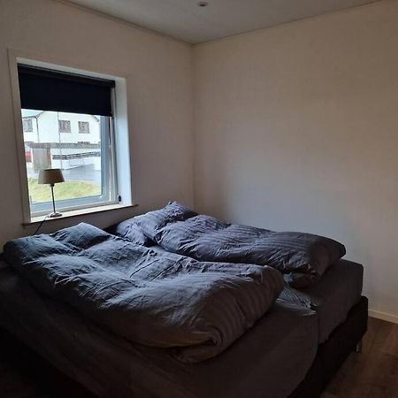 דירות Oyndarfjordur New Flat With Hot Tub - No3 מראה חיצוני תמונה